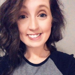 Meet your Posher, Rebecca